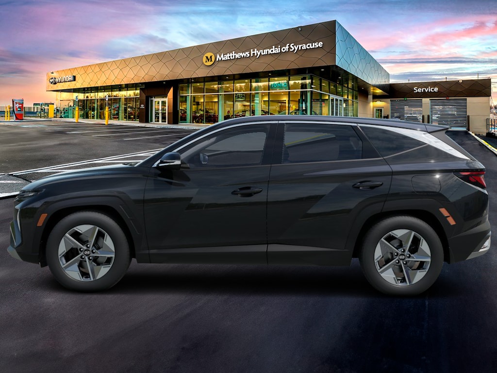 2026 Hyundai Tucson Hybrid SEL photo 2