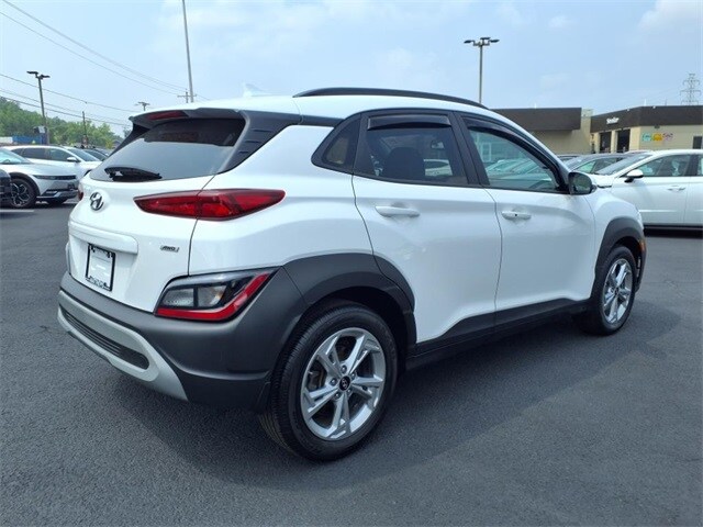 2023 Hyundai Kona SEL photo 3