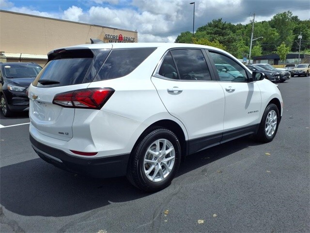 2022 Chevrolet Equinox photo 3