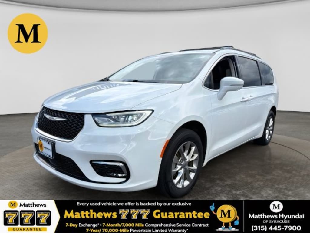 Used 2022 Chrysler Pacifica Touring L Van Passenger Van