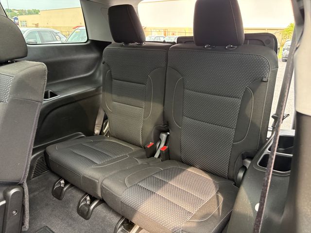 2023 GMC Acadia SLE - Photo 31