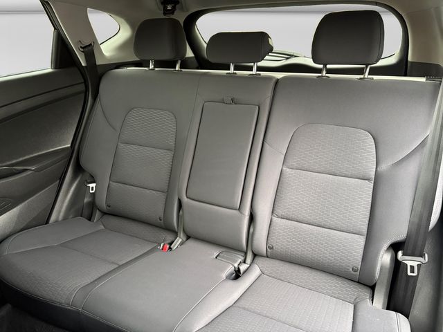2021 Hyundai Tucson Value - Photo 18