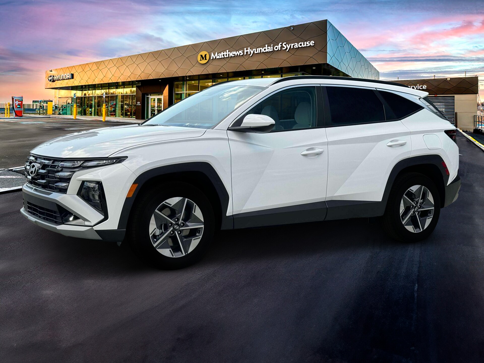 2025 Hyundai Tucson SEL photo 2