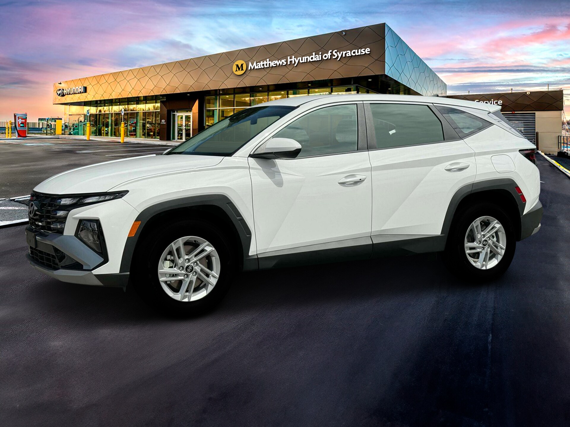 2025 Hyundai Tucson SE photo 2
