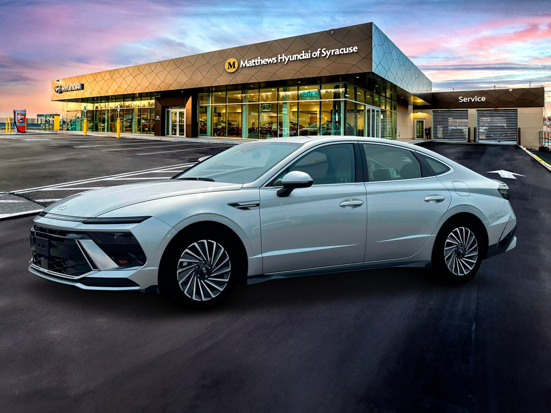 2025 Hyundai Sonata Hybrid SEL photo 2