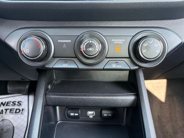 2023 Kia Forte LXS - Photo 15