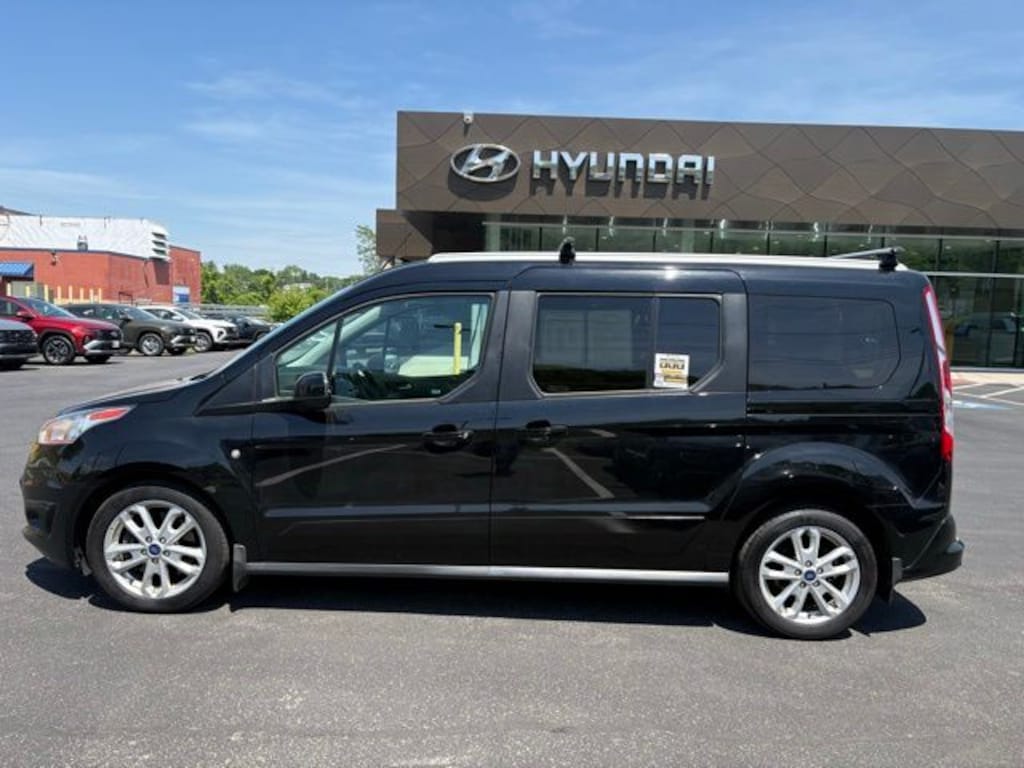 Used 2018 Ford Transit Connect Titanium w/Rear Liftgate Wagon