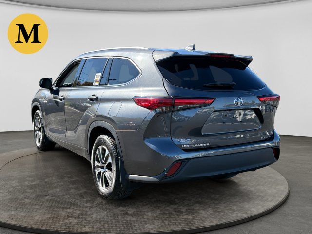 Used 2021 Toyota Highlander XLE SUV