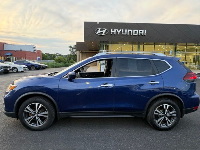 Used 2020 Nissan Rogue SV with VIN JN8AT2MVXLW103834 for sale in Syracuse, NY