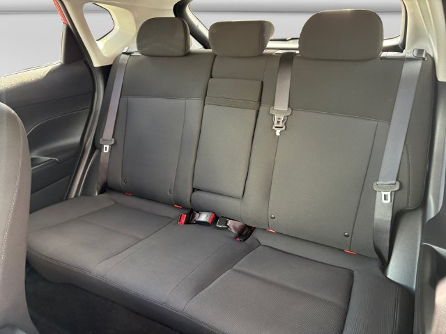 2025 Hyundai Kona SEL - Photo 19
