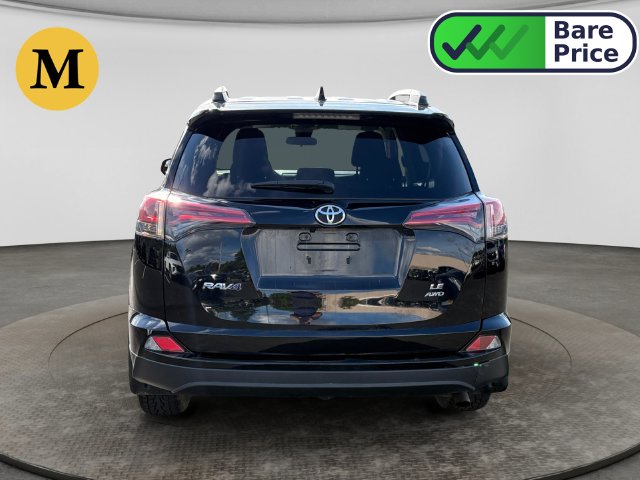 2018 Toyota RAV4 LE - Photo 4