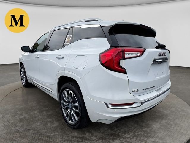 2023 GMC Terrain Denali - Photo 2