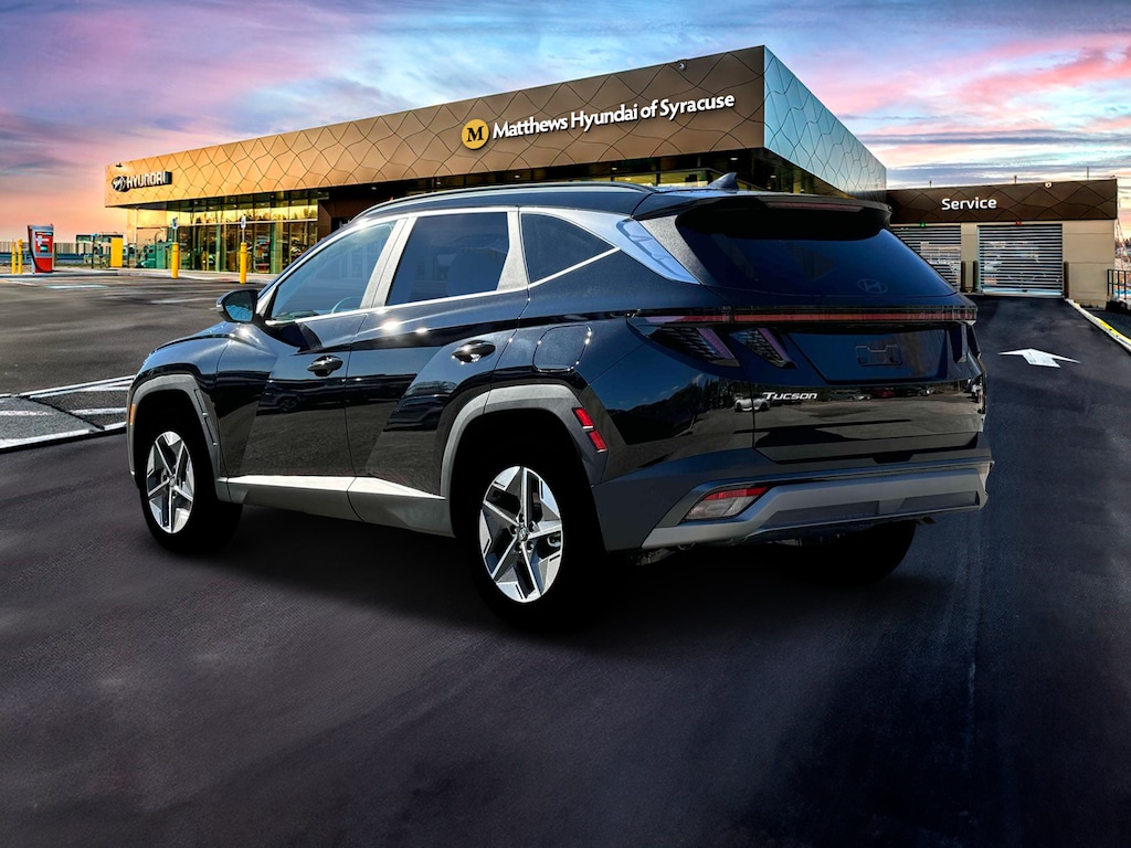 2025 Hyundai Tucson SEL Convenience photo 3
