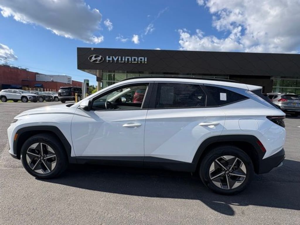 Certified 2025 Hyundai Tucson Hybrid SEL Convenience SUV