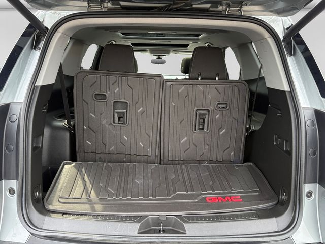 2023 GMC Acadia SLE - Photo 19