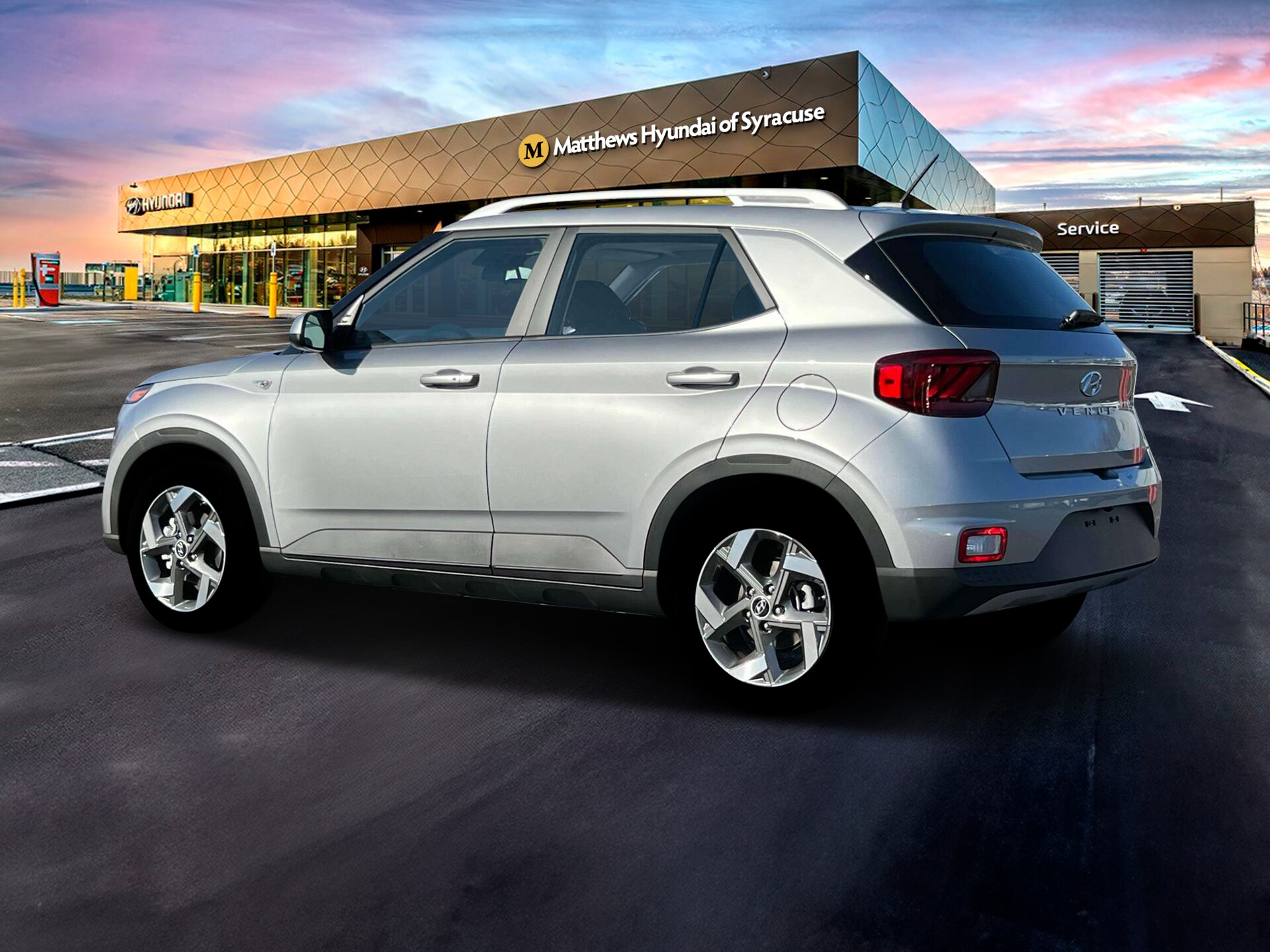 2025 Hyundai Venue SEL photo 4