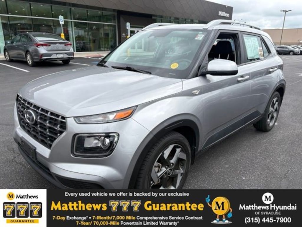 Used 2023 Hyundai Venue SEL SUV
