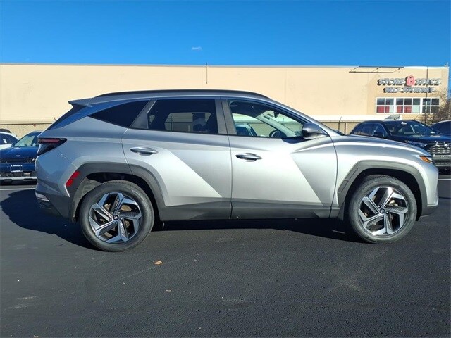 2023 Hyundai Tucson SEL Convenience photo 4