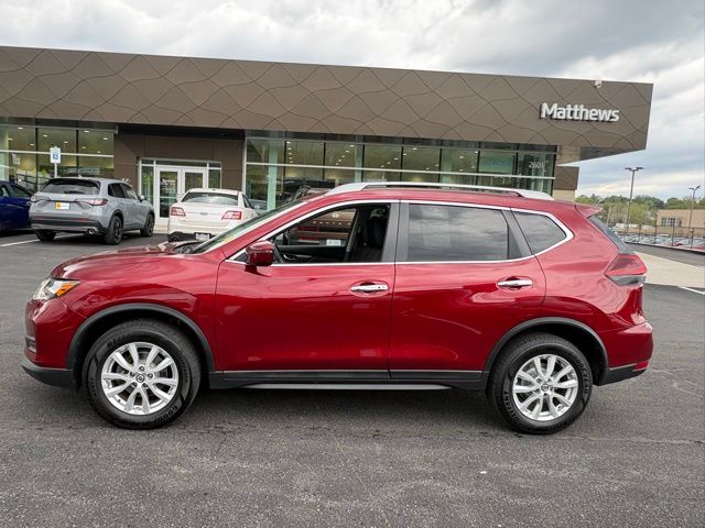 Used 2018 Nissan Rogue SV with VIN 5N1AT2MV1JC820869 for sale in Syracuse, NY