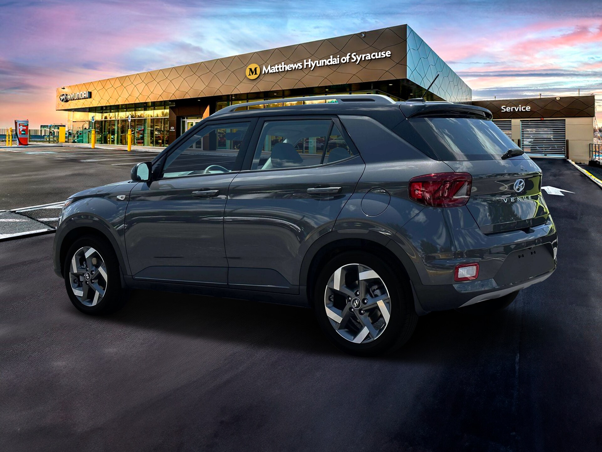 2025 Hyundai Venue Limited photo 4