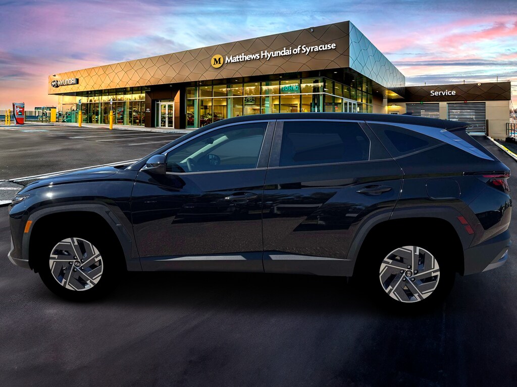 New 2026 Hyundai Tucson Hybrid Blue SUV