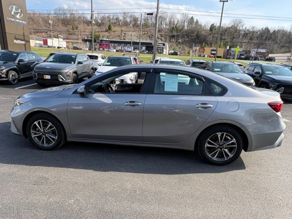 Used 2023 Kia Forte LXS Sedan