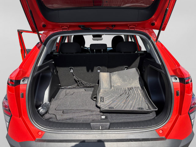 2025 Hyundai Kona SEL - Photo 20