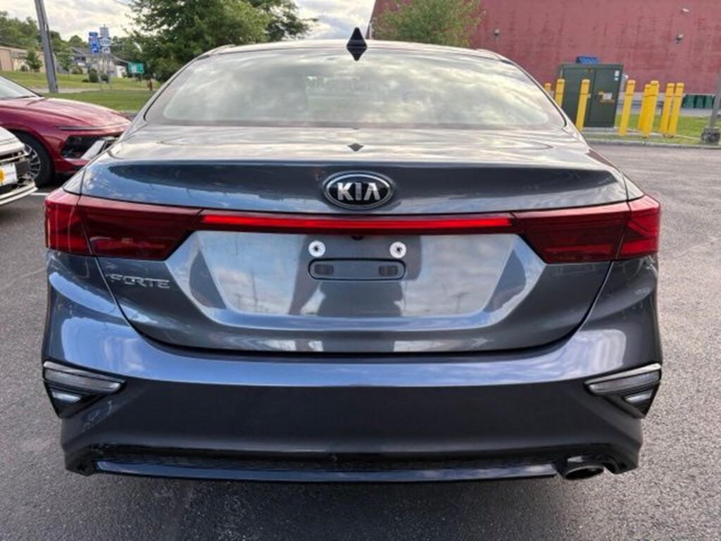 Used 2021 Kia Forte LXS Sedan