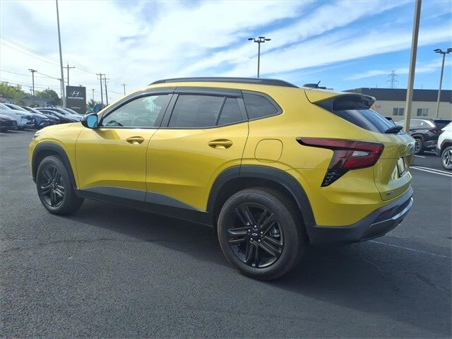 2025 Chevrolet Trax ACTIV photo 4