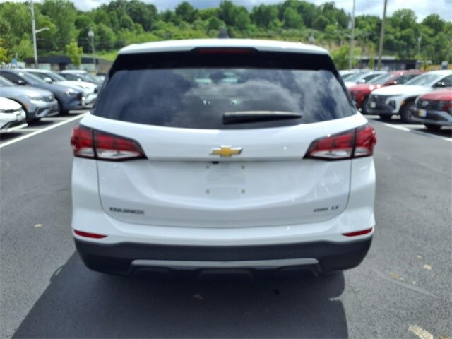 2022 Chevrolet Equinox photo 4