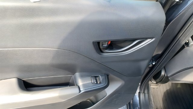Additional photo of vehicle.