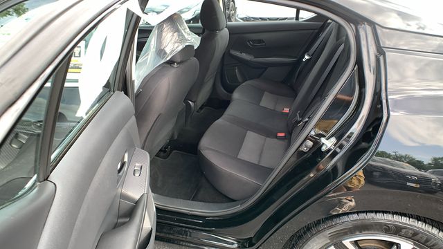 2024 Nissan Sentra SV - Photo 16