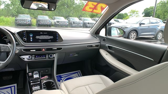 2023 Hyundai Sonata Limited - Photo 22