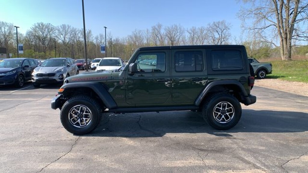 Used 2024 Jeep Wrangler Rubicon SUV