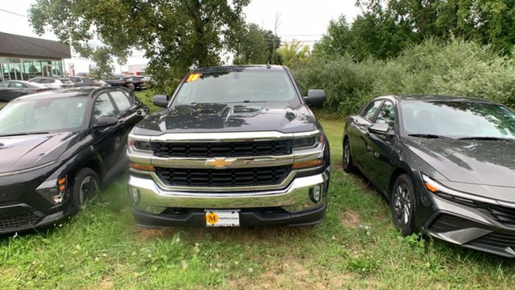 Used 2018 Chevrolet Silverado 1500 LT w/1LT Truck Double Cab