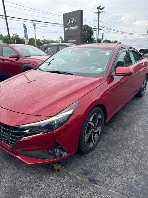 2021 Hyundai Elantra SEL - Photo 3