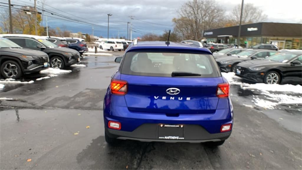 Certified 2024 Hyundai Venue SEL SUV