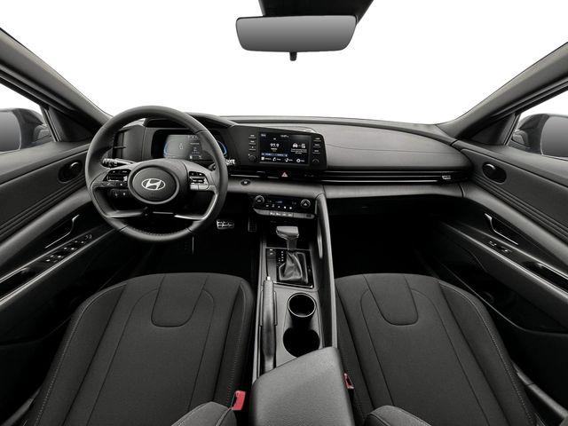 2025 Hyundai Elantra SEL - Photo 13