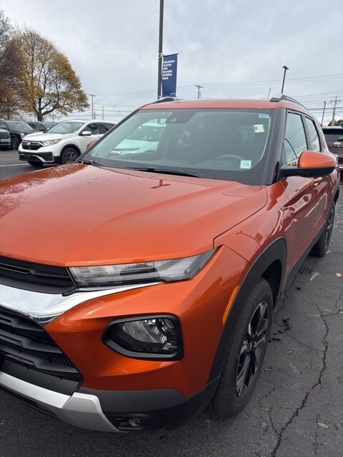 2023 Chevrolet Trailblazer LT photo 3