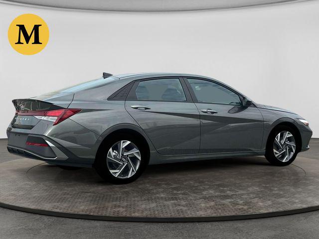 2025 Hyundai Elantra SEL - Photo 8