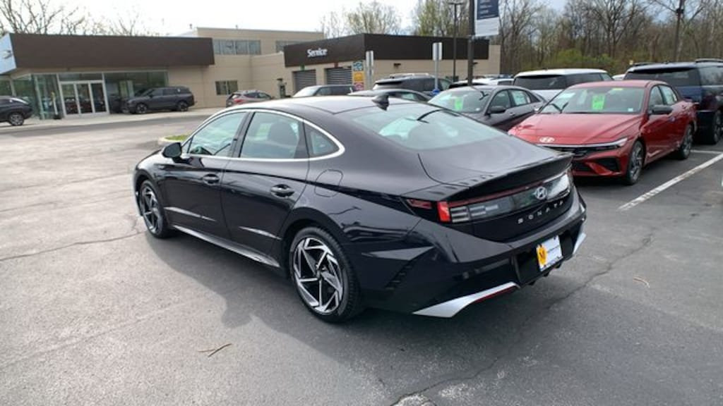 Used 2026 Hyundai Sonata SEL Sport Sedan
