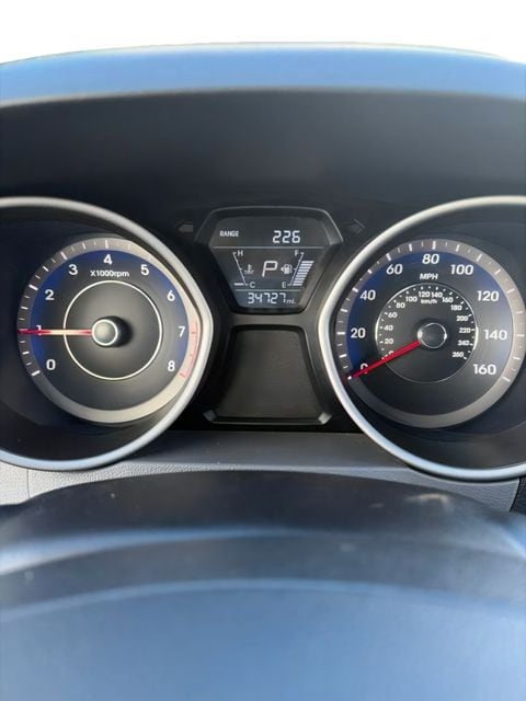 KMHDH4AE2GU543764