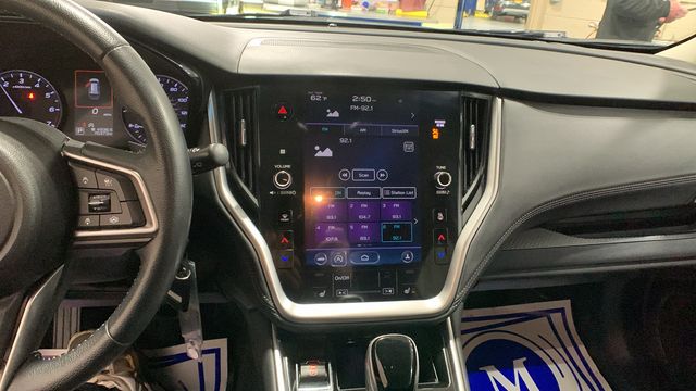2020 Subaru Outback Premium - Photo 12