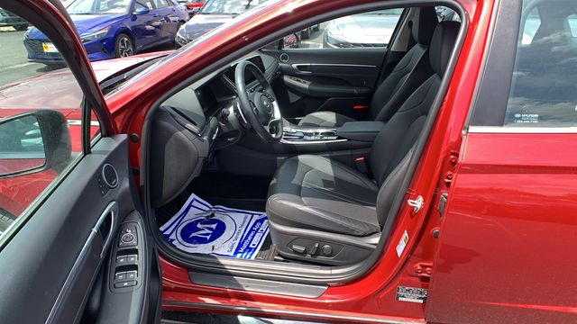2023 Hyundai Sonata Limited - Photo 9