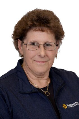 Staff member Kathy Gross from ID_4534e774ec48