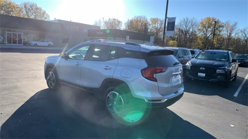 Used 2019 GMC Terrain SLT SUV