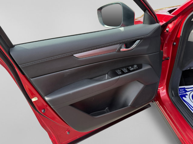 2024 Mazda CX-5 S Preferred package - Photo 11