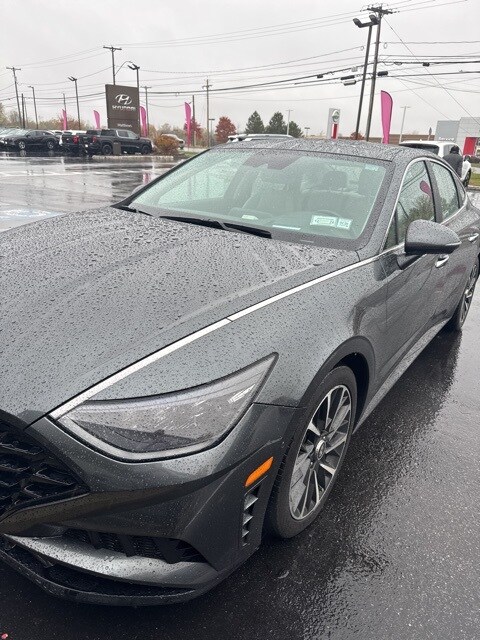 2023 Hyundai Sonata Limited photo 3