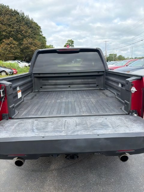 Additional photo of vehicle.