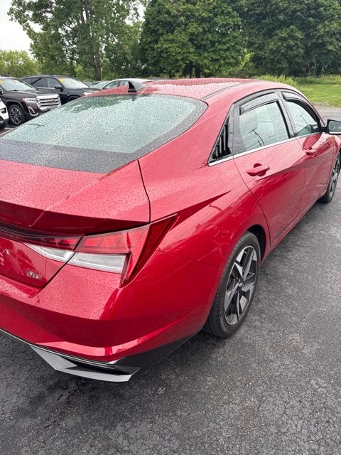 2021 Hyundai Elantra SEL - Photo 10